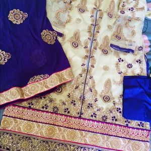 Like new party Salwar Kameez L size Bust-43/44